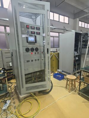 R7000 Serie AC/DC Industriële gelijkrichter met ingangs-isolatietransformator