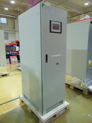 PE iND IIl ((S6000-31G) 3/1P 110/ 220Vdc 10-200kVA Online industriële UPS met 380V/400V Input Spanning